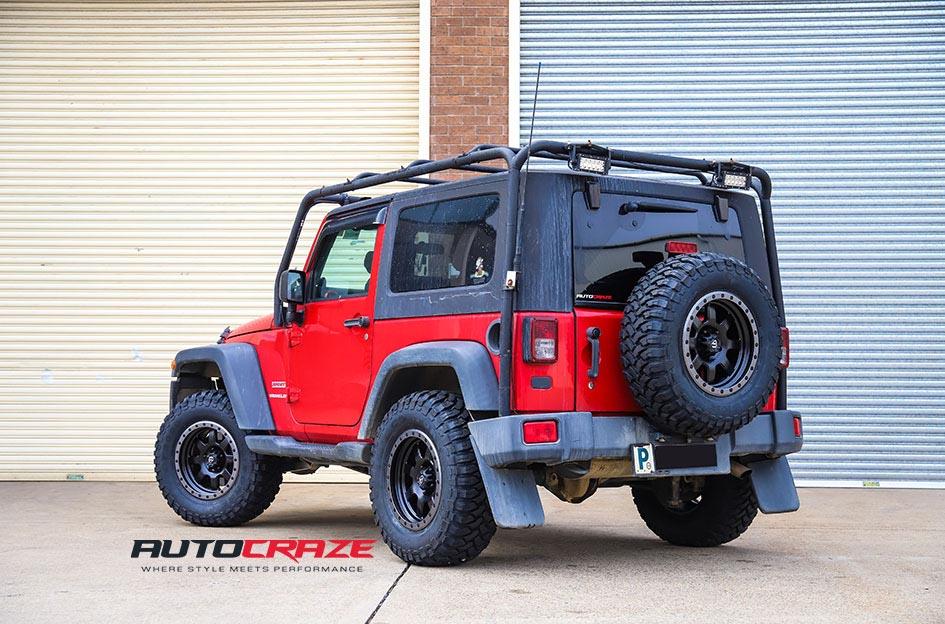 JEEP-WRANGLER-TROPHY-MATTE-ANTHRACITE-WITH-BLACK-RING